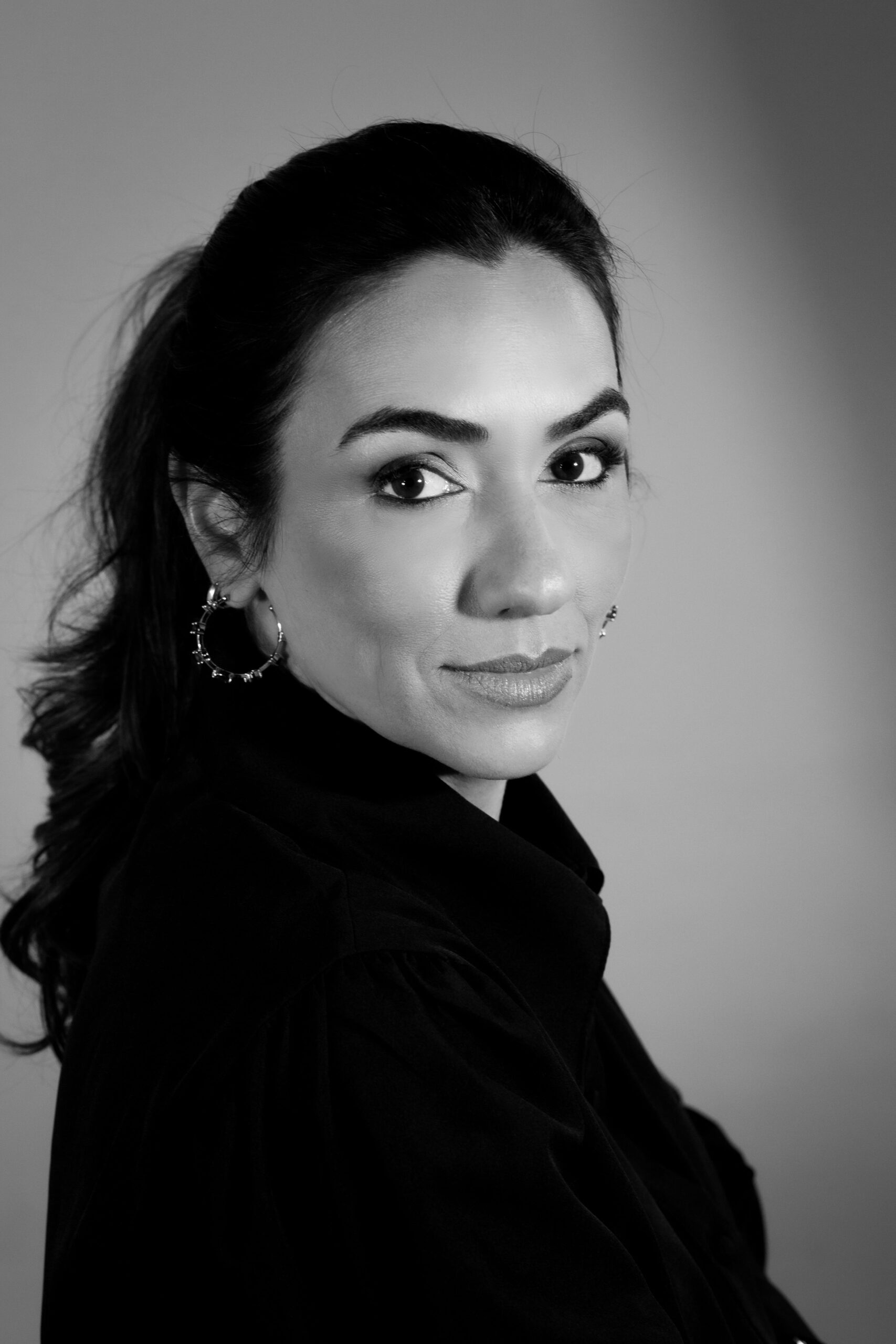 Dra. Larissa Mendes - Implantodontista